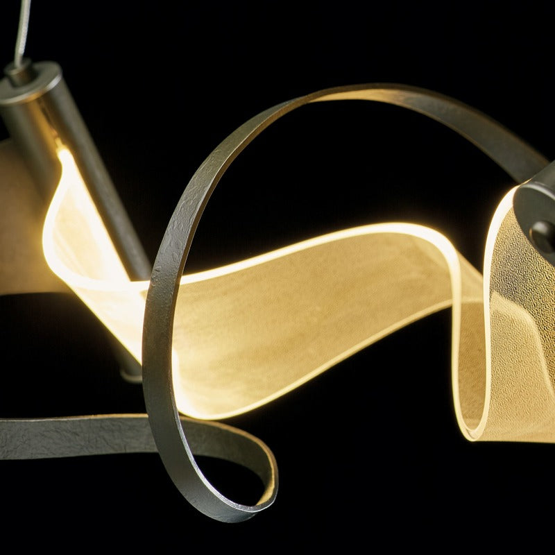 Zephyr Pendant Light