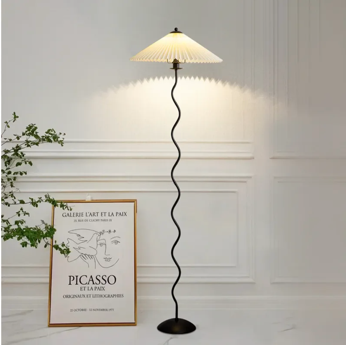 Lala Luxe Curve Table & Floor Lamp