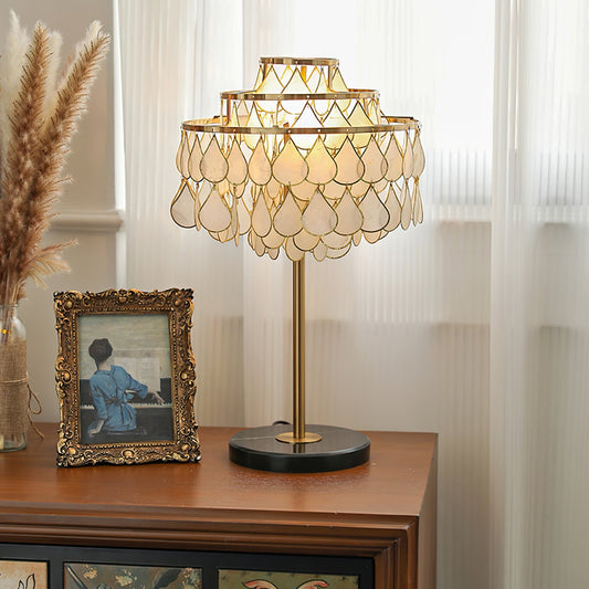 Vivant Shell Table Lamp