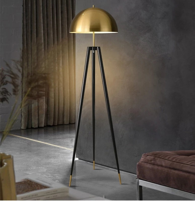 JUSTICE Floor Lamp