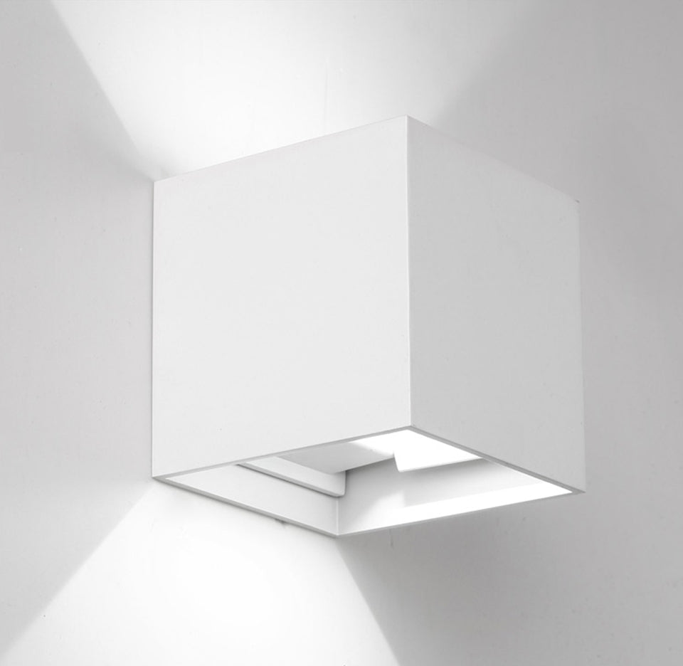 Black/White Outdoor Waterproof Aluminum Cube Shape LED Wall Lamp For Garden