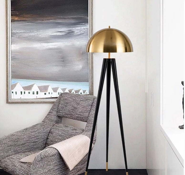 JUSTICE Floor Lamp