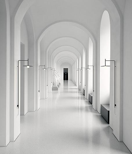 LEONI Wall Light