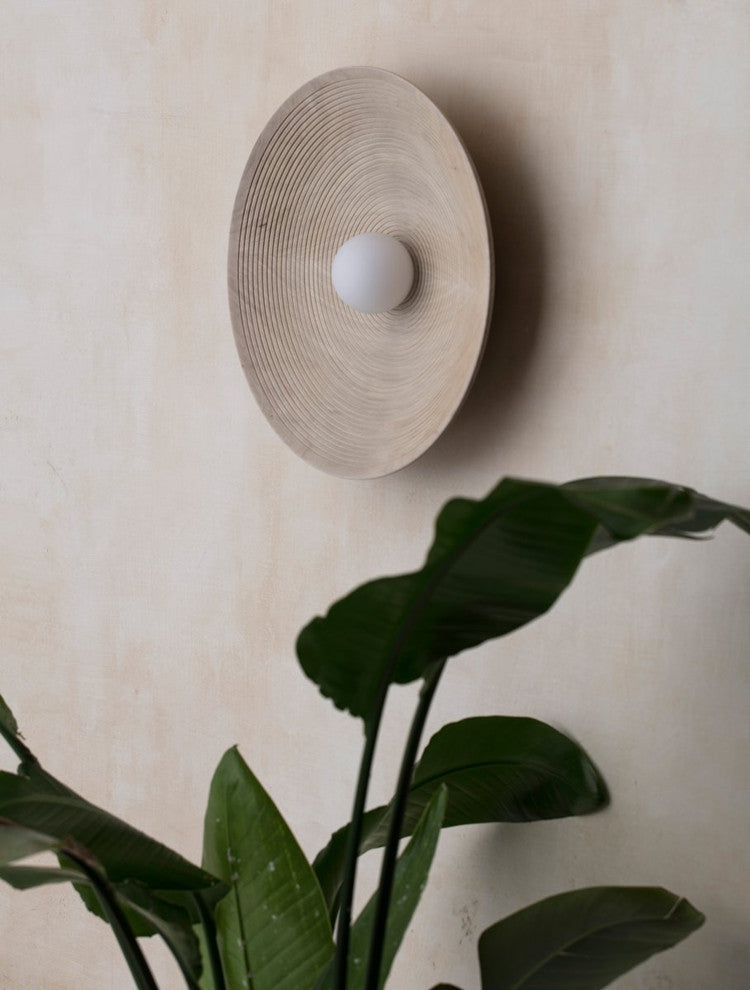 Ripple Simple Elegant Wall Sconce