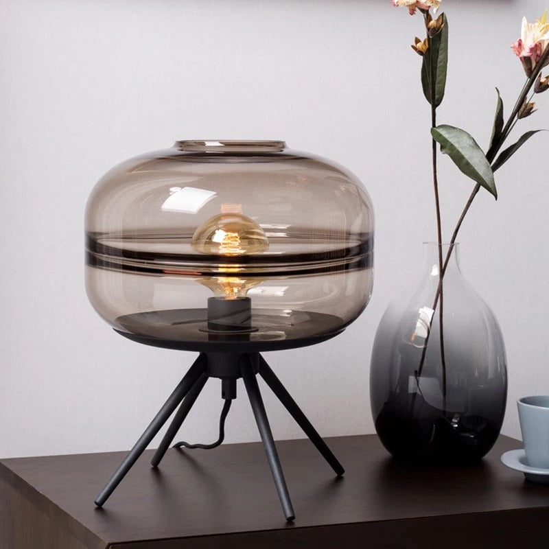 Alondra table lamp