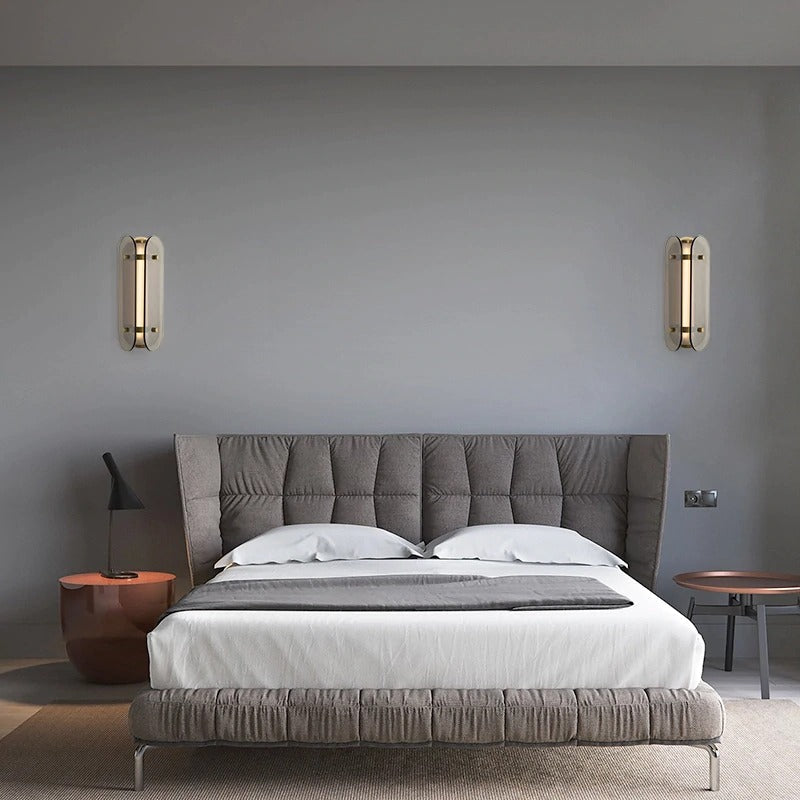 The shield wall lamp