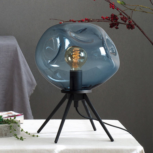 LILITH Table Lamp