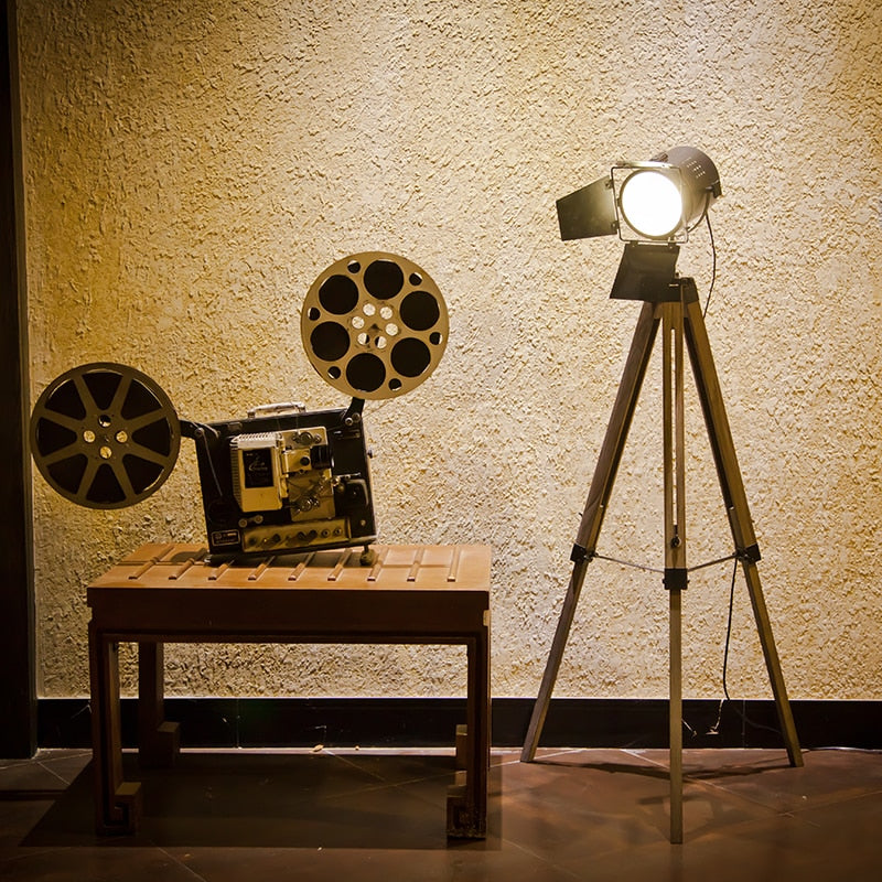 ROANI Studio Retro Floor Lamp