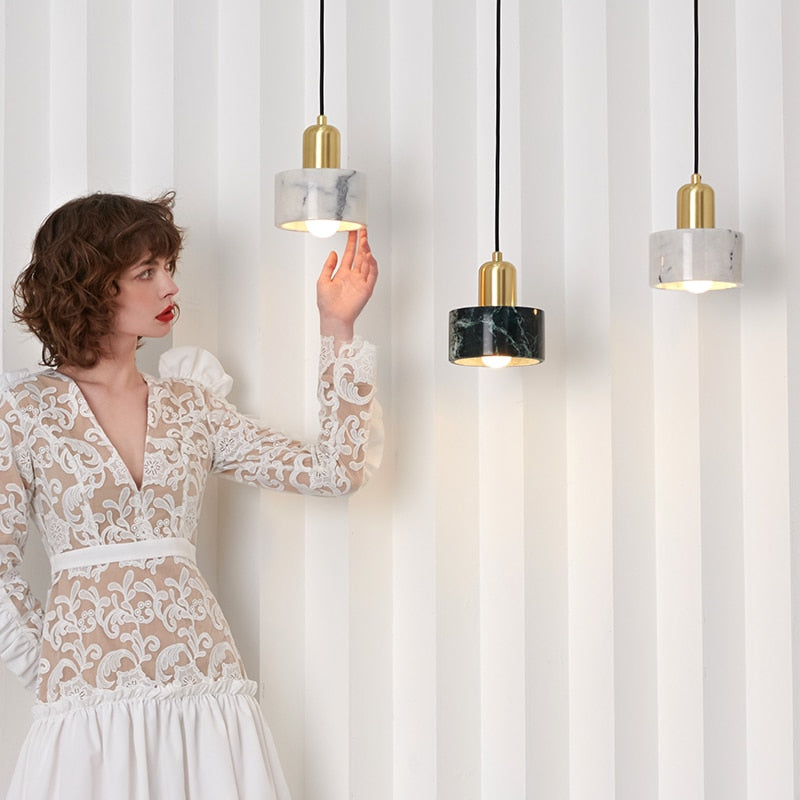 LAURA Pendant Light