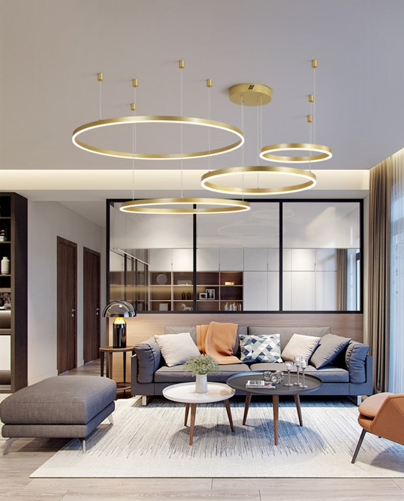 MYRA Chandelier