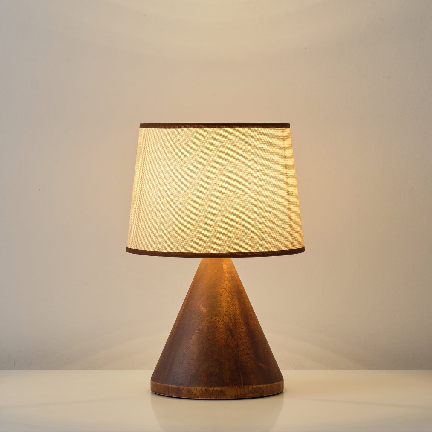 Amalia Table Lamp