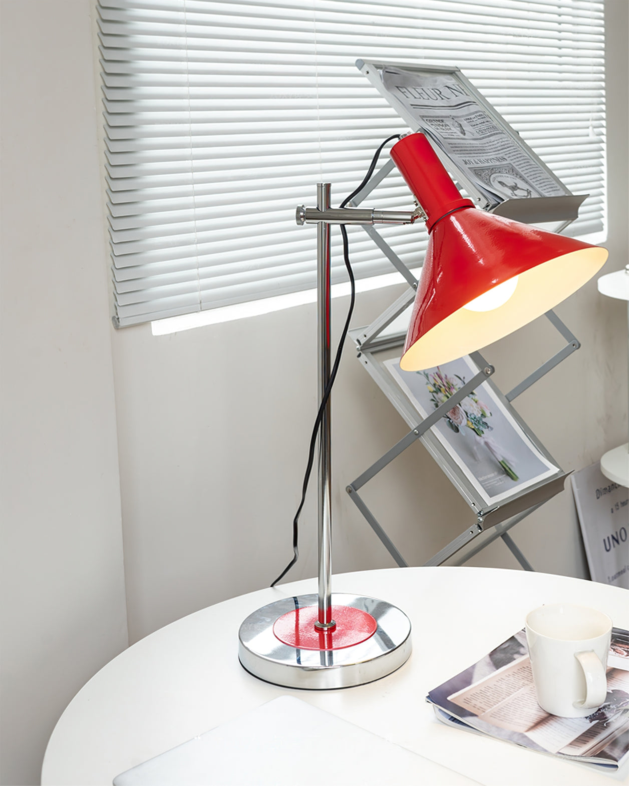 Anvia Table Lamp