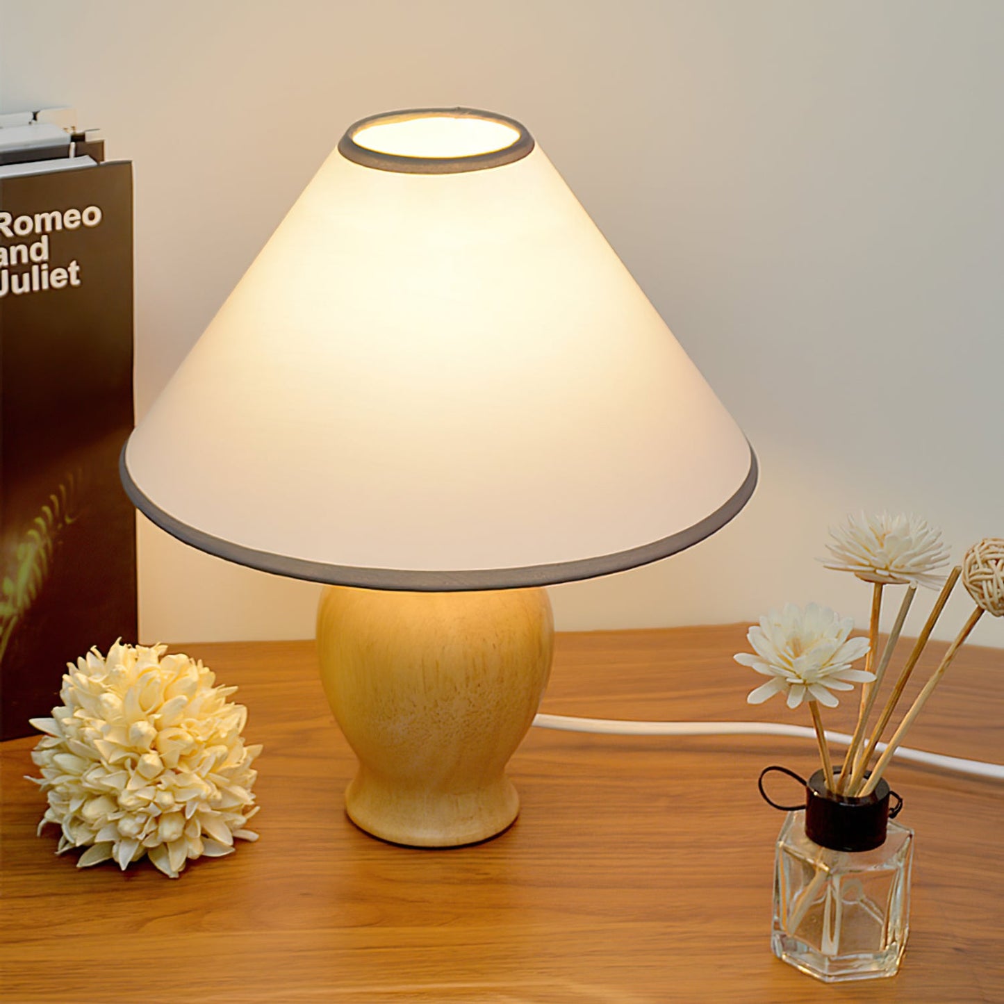 Arbol Table Lamp