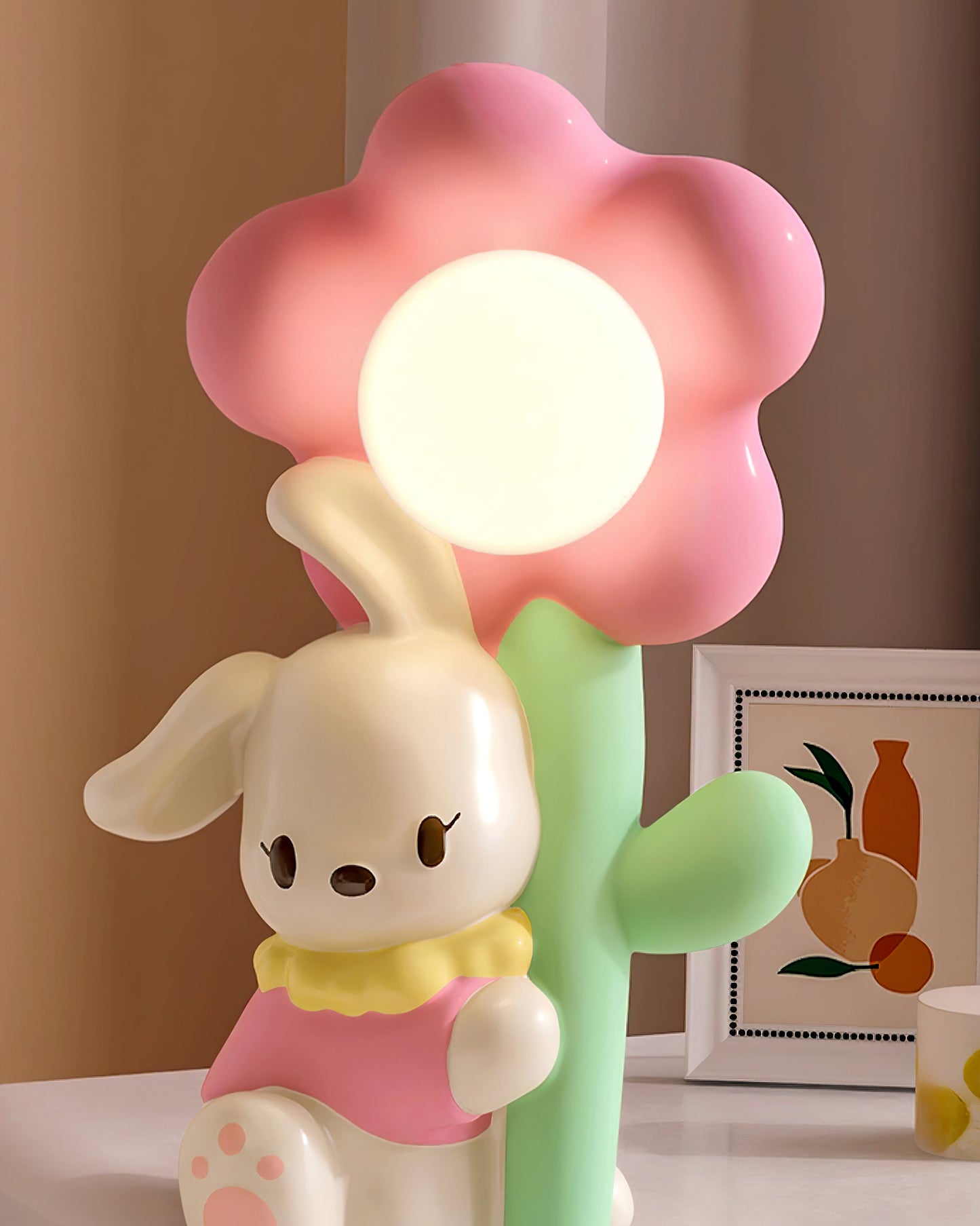 Bunny Flower Table Lamp