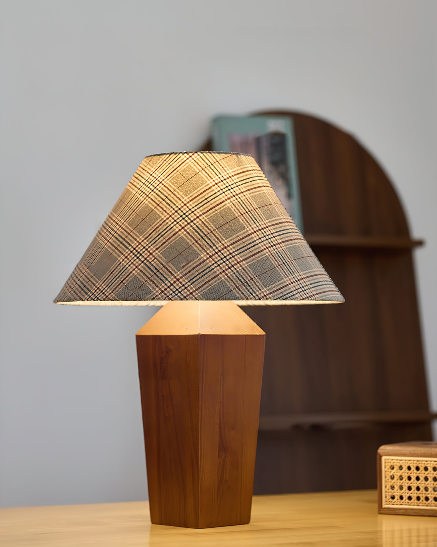 Cabin Table Lamp