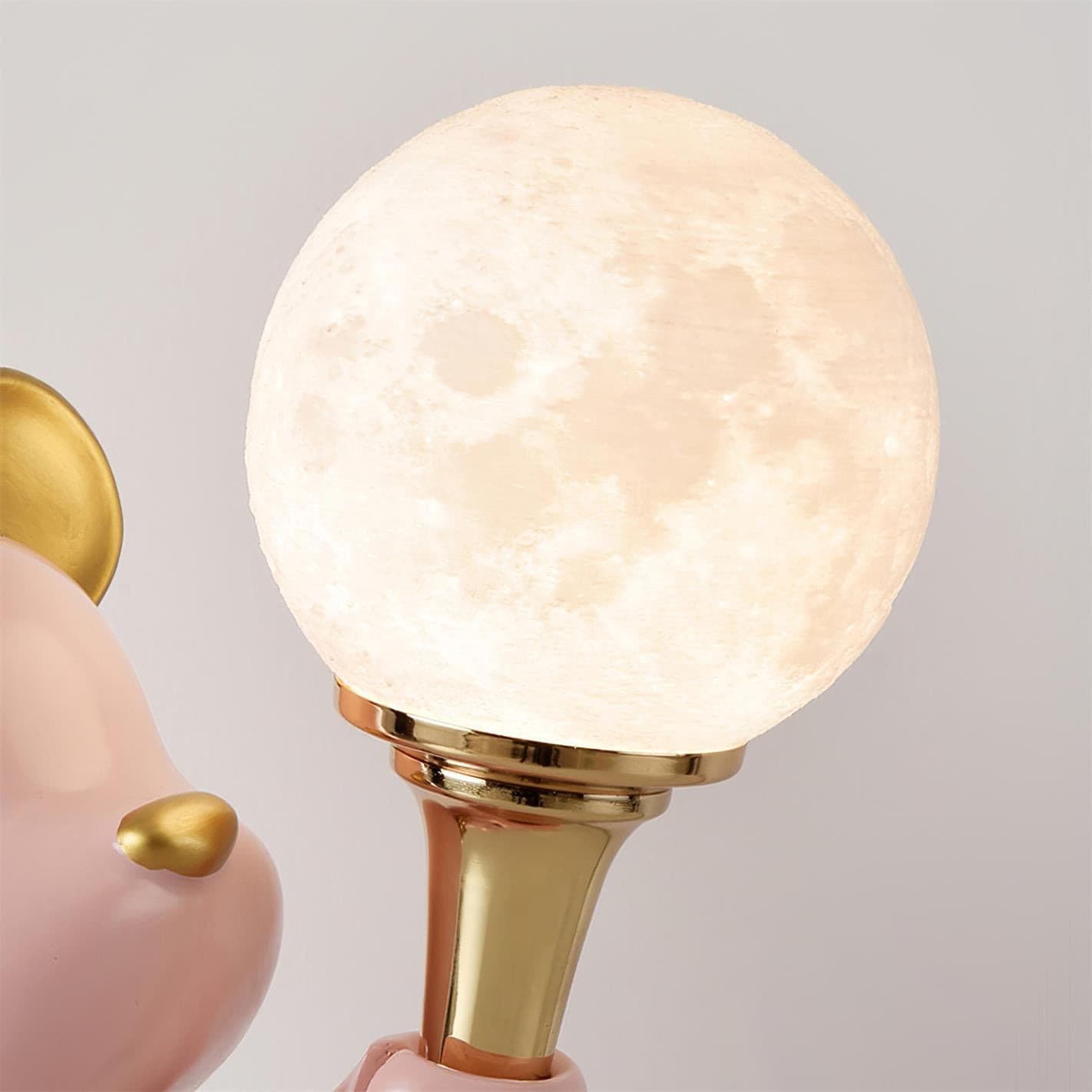 Creative Bear Planet Table Lamp