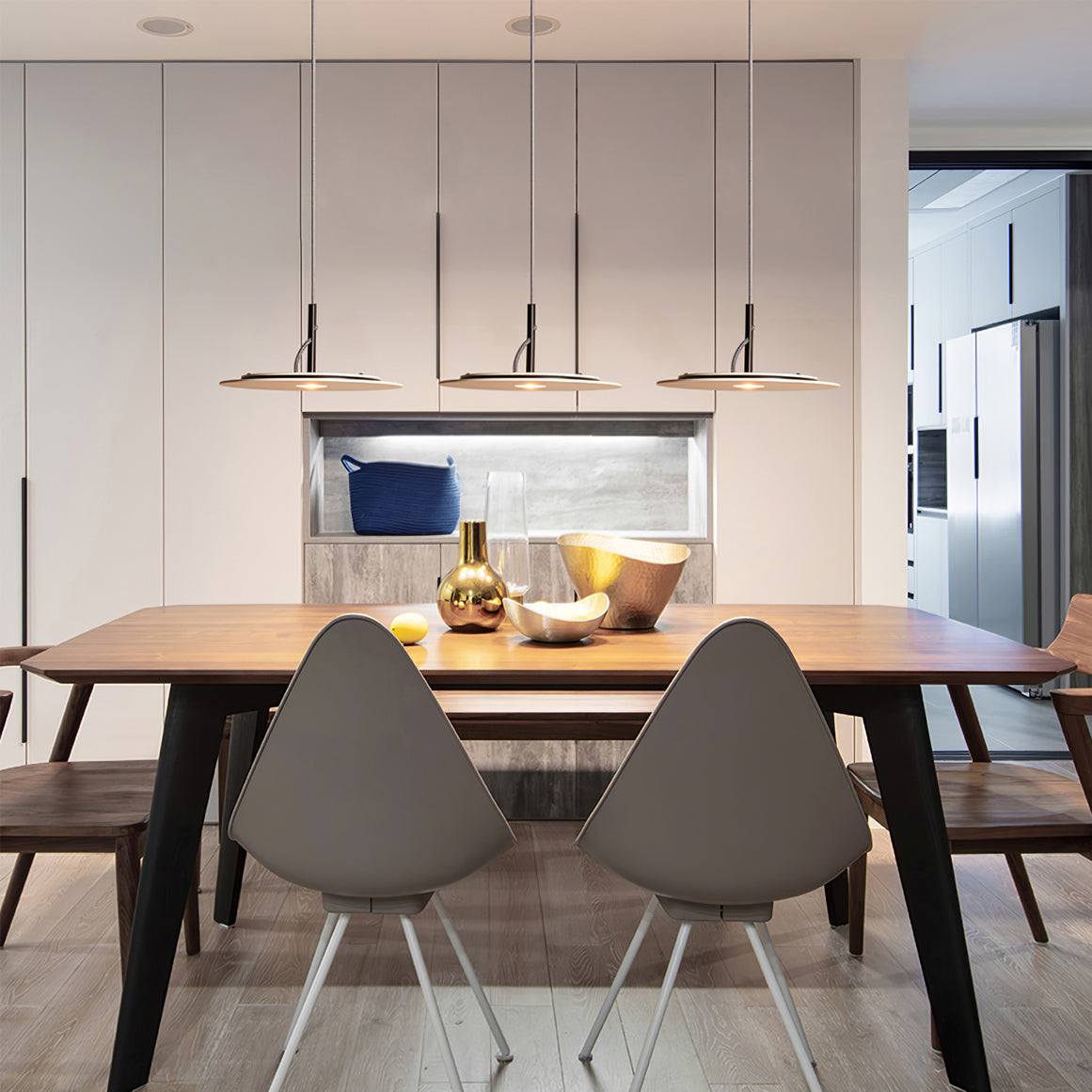 Eaves Pendant Lamp