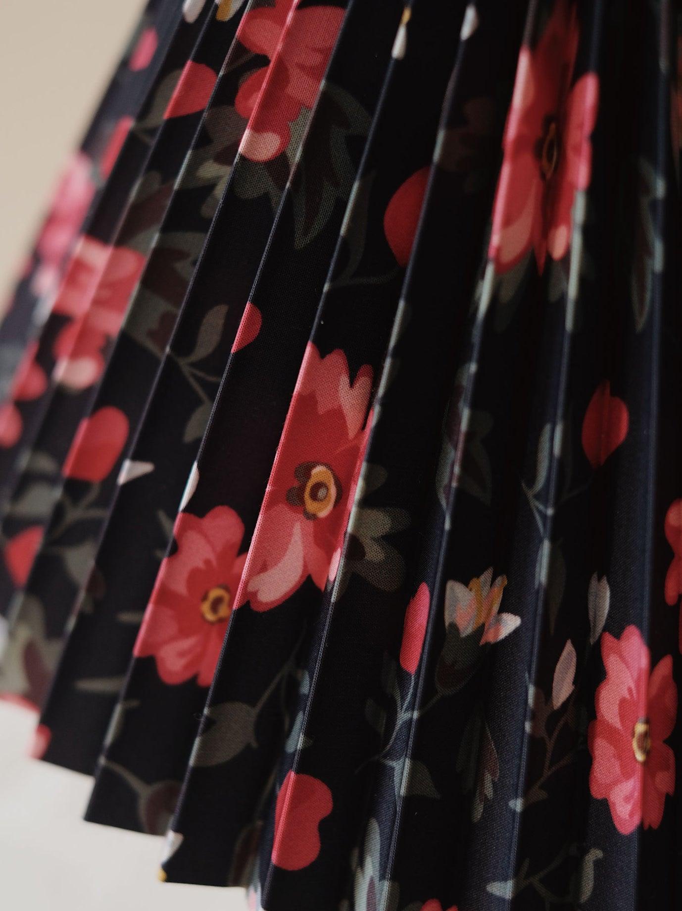 Flores Table Lamp