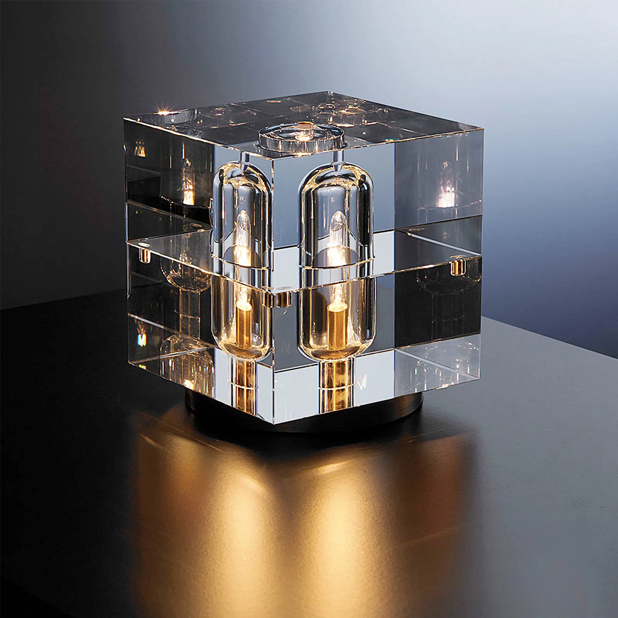 Glacon Table Lamp