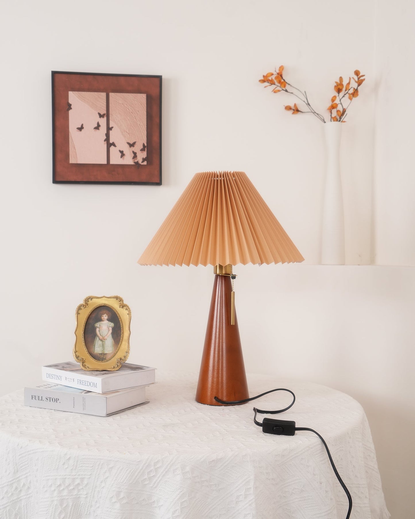 Stringer Table Lamp