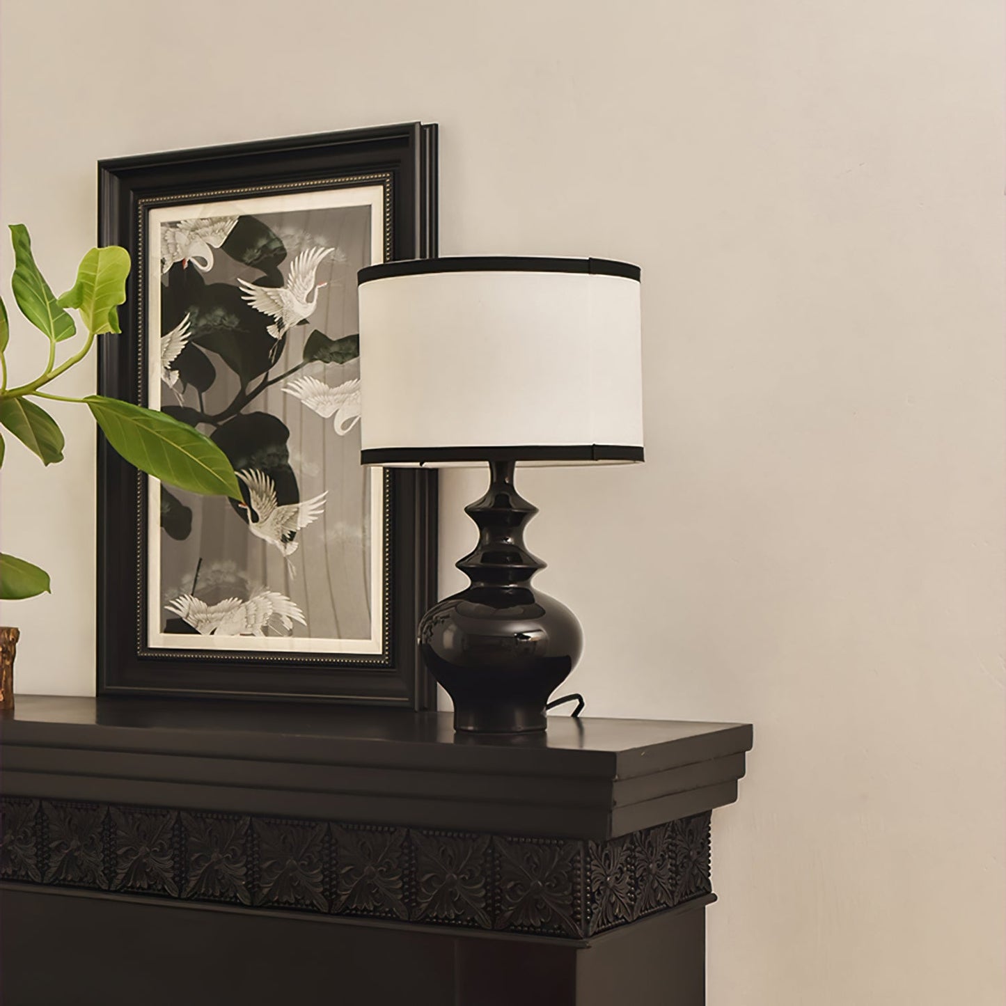 Jarrige Table Lamp