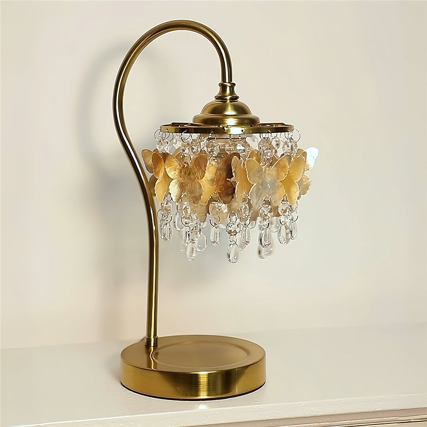 Jasinski Table Lamp