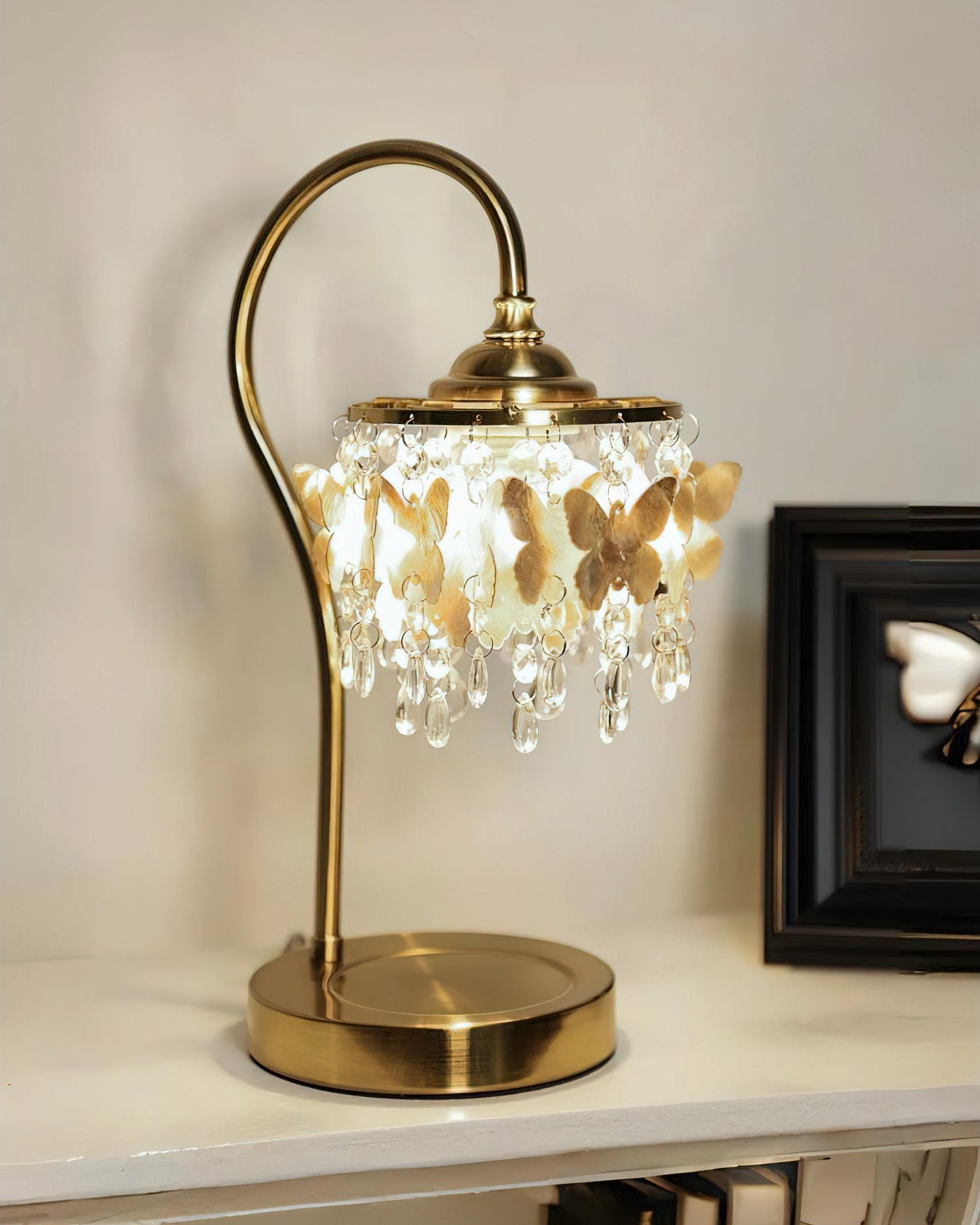 Jasinski Table Lamp