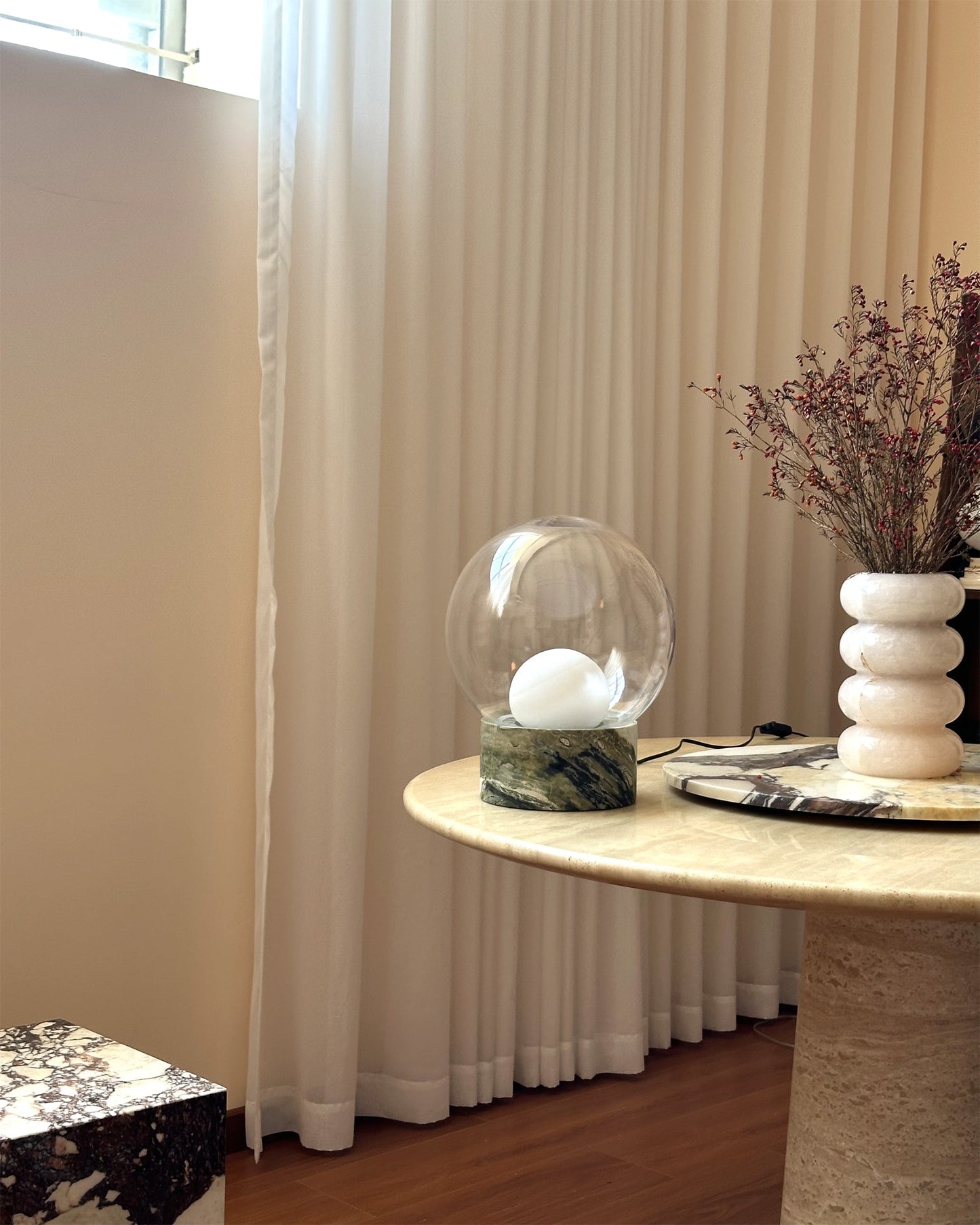 Lilly Table Lamp