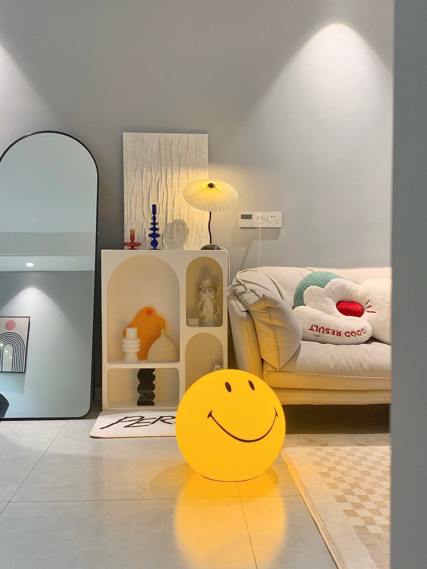 Smiley Table Lamp