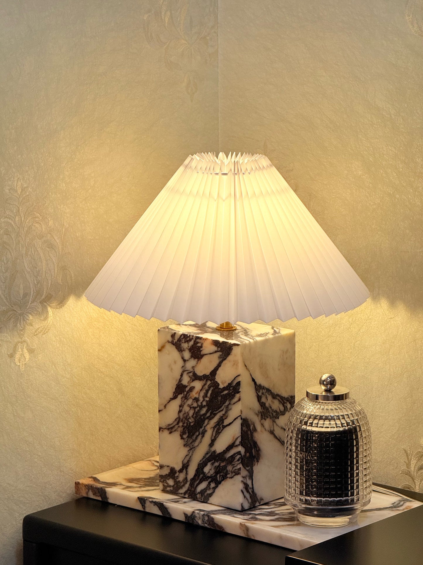 Arouca Table Lamp