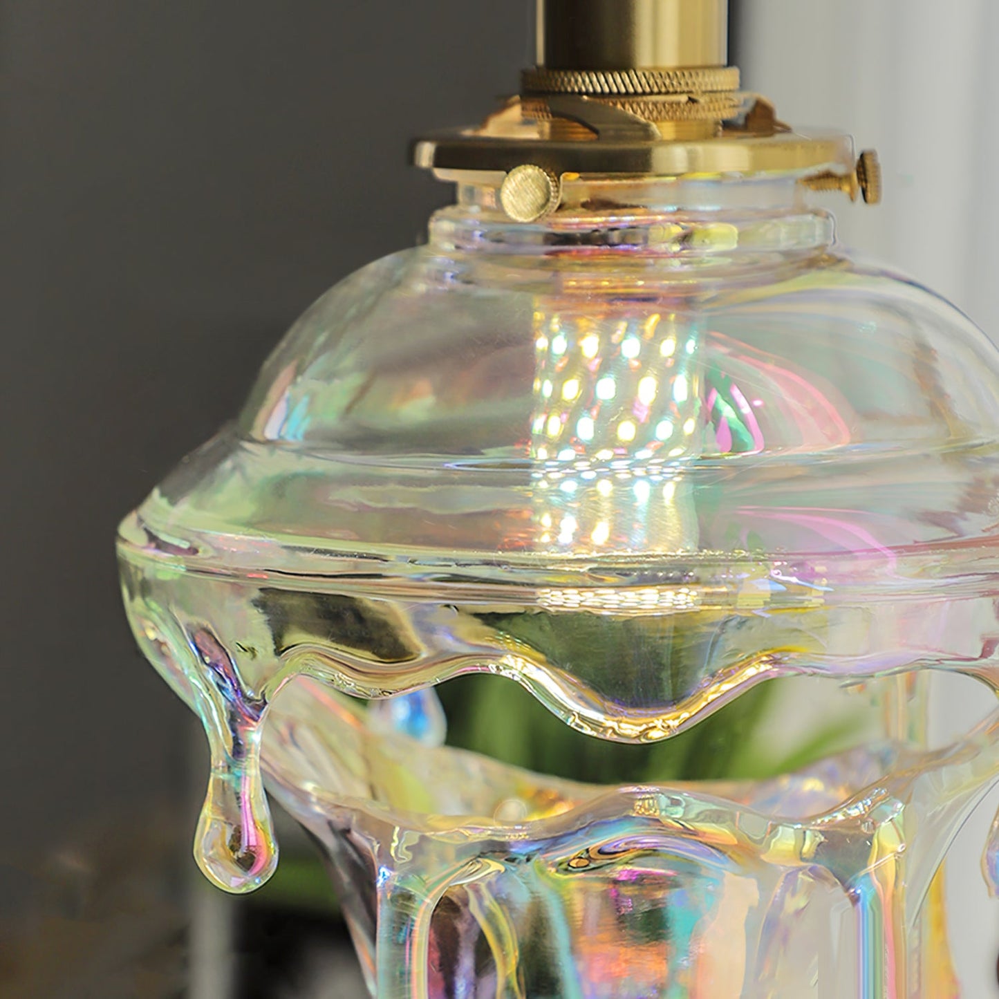 Water Droplets Resin Table Lamp