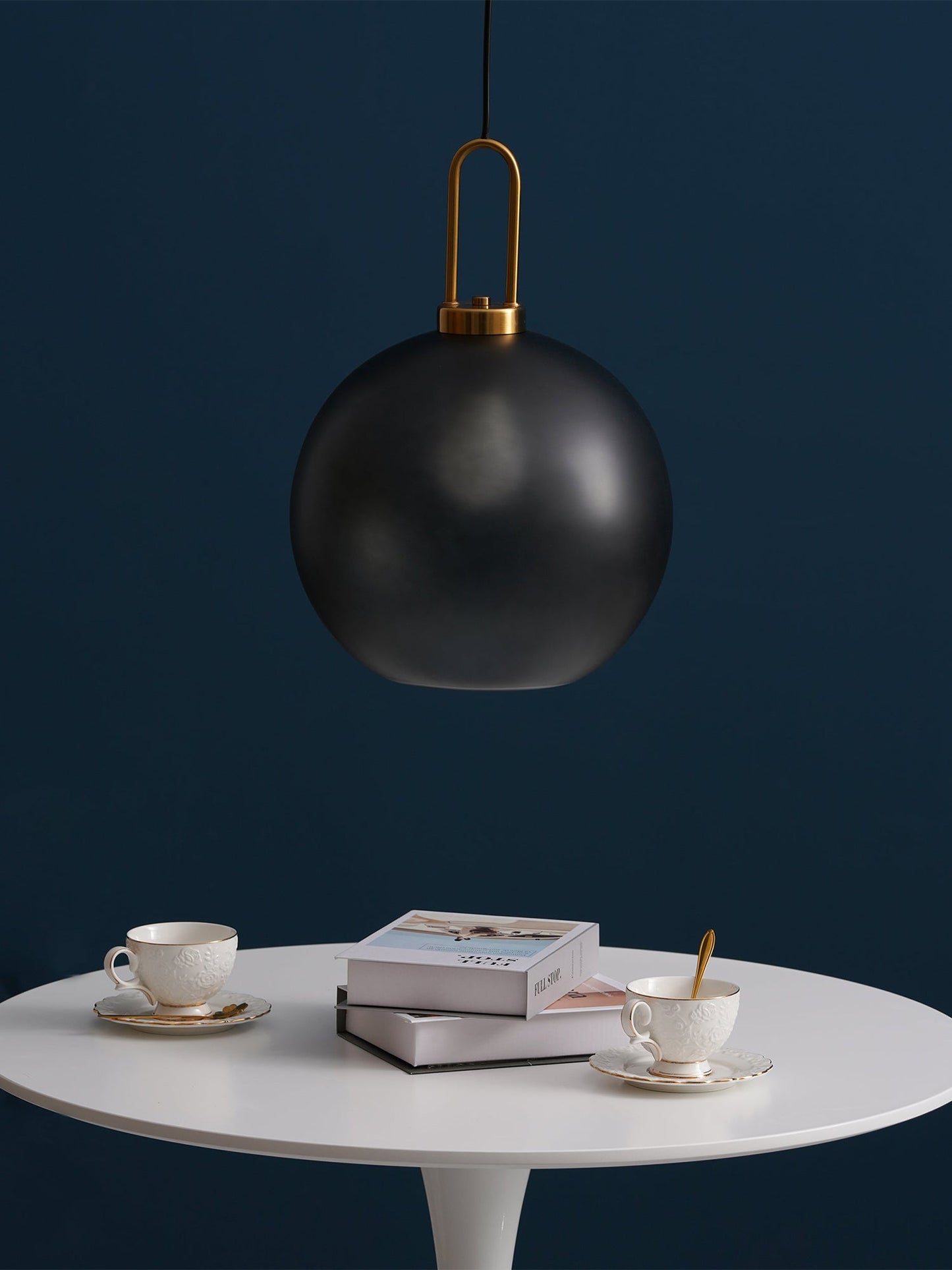 Pendulum Glass Pendant Lamp