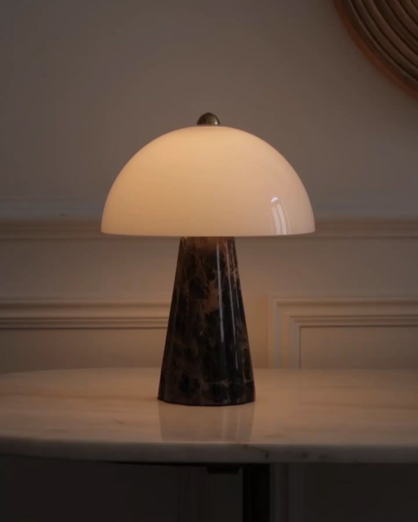 Pierre Table Light