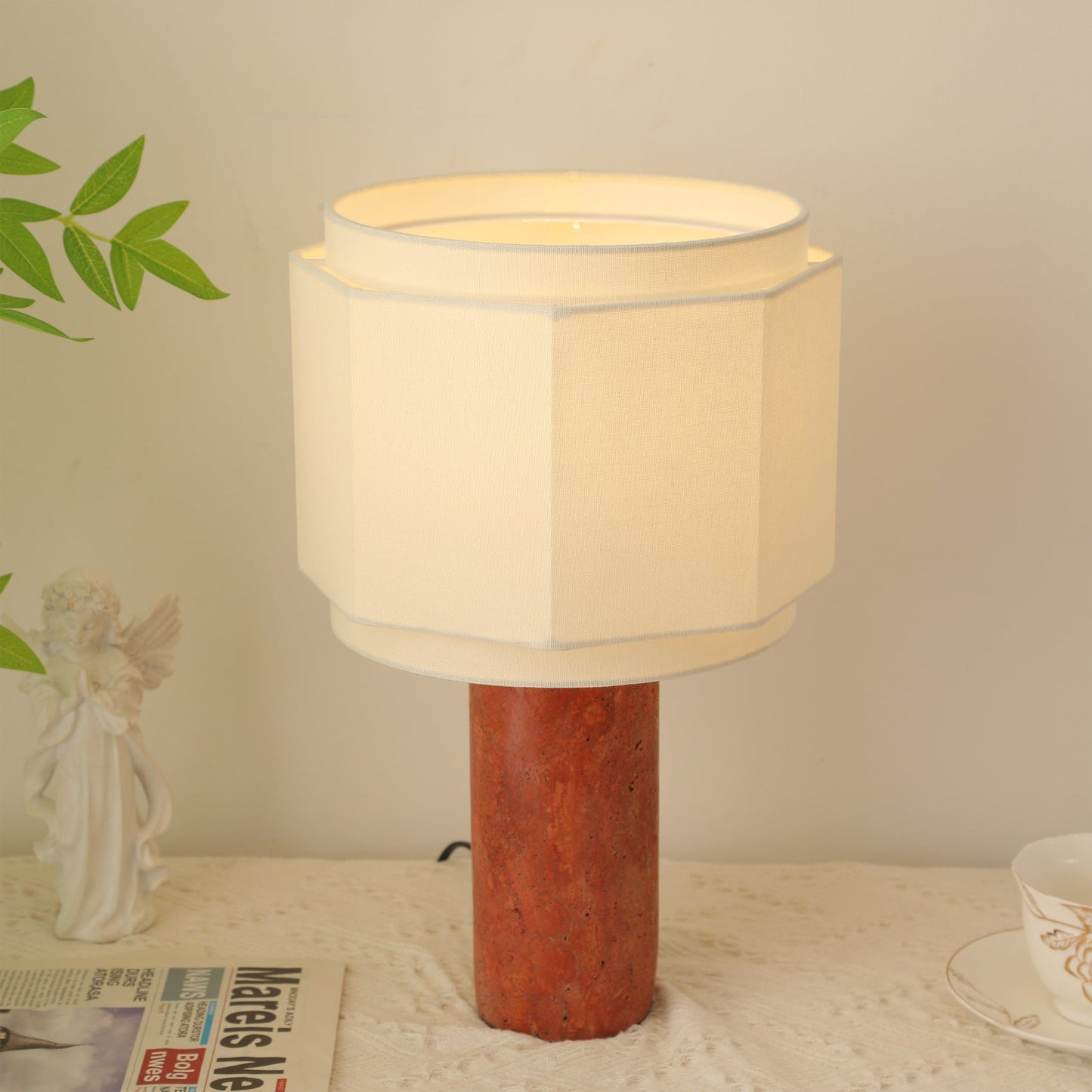 Pipito Table Lamp