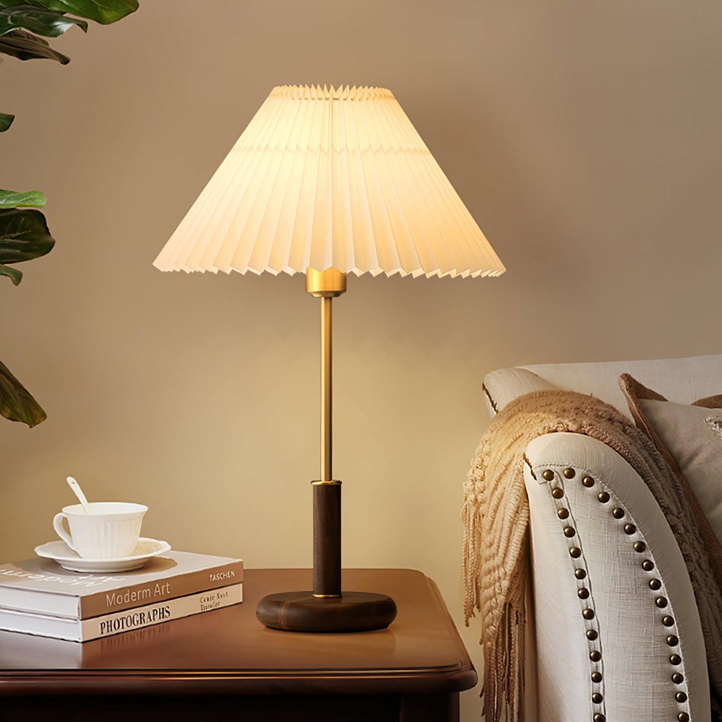 Pleated Wooden Table Lamp