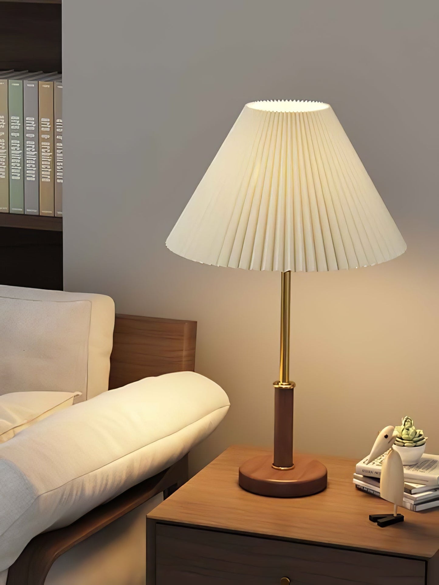 Pleated Wooden Table Lamp