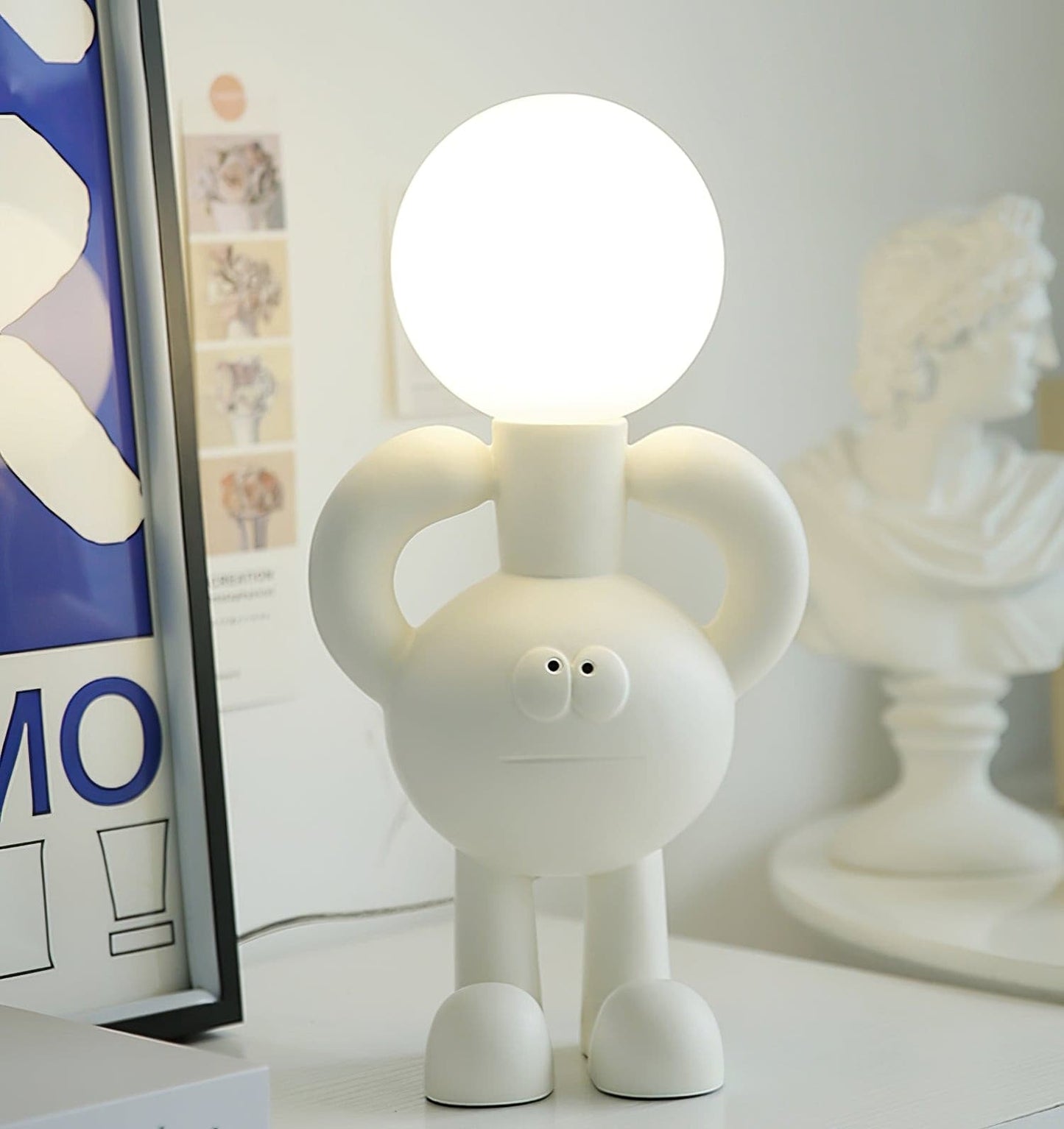 Resin Robot Table Lamp
