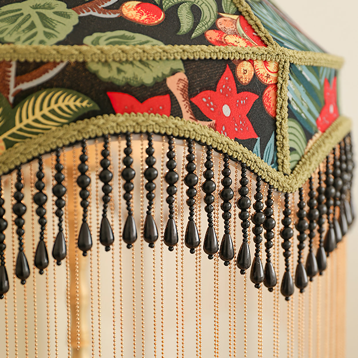 Retro Peony Table Light