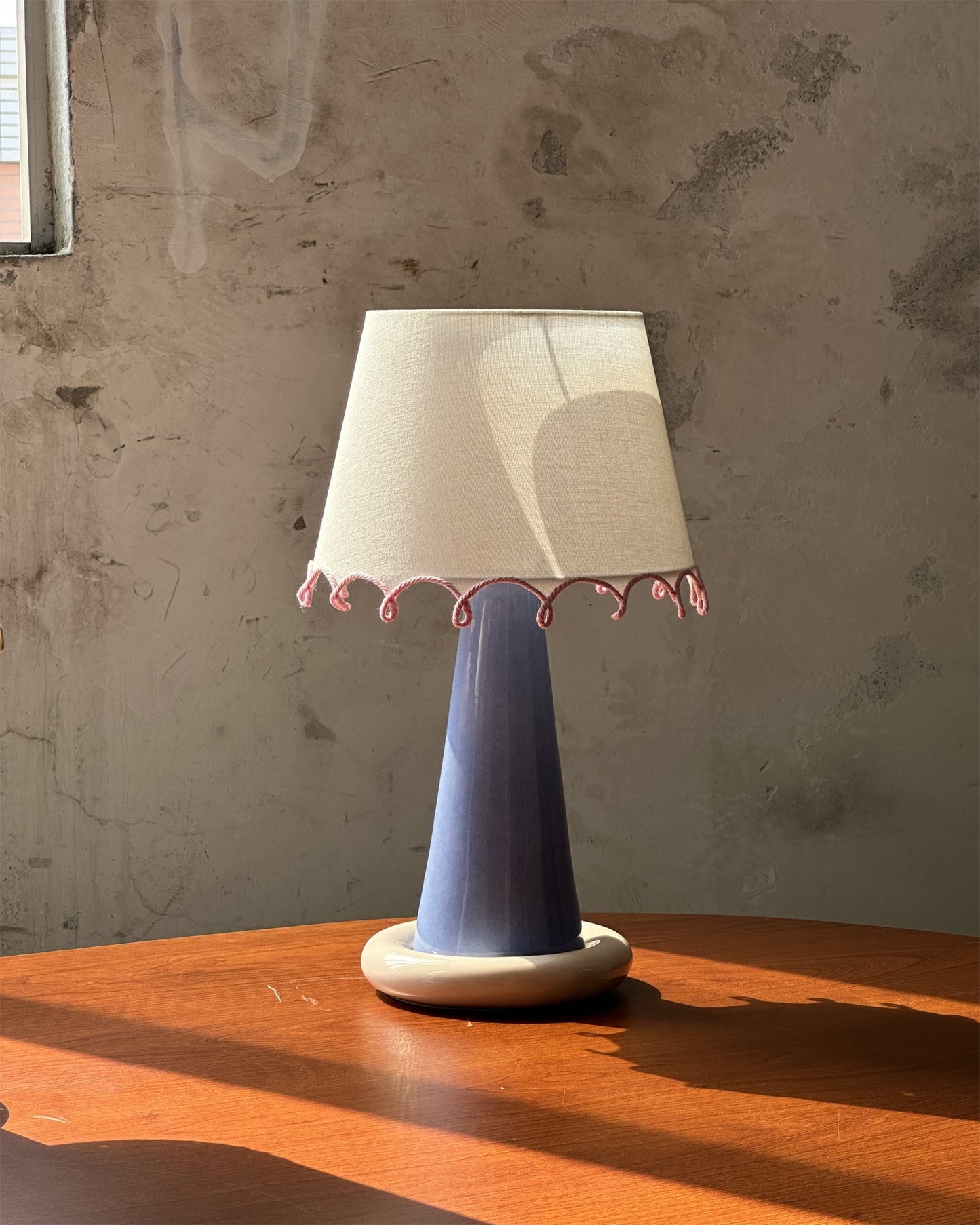 Ribbon Table Lamp
