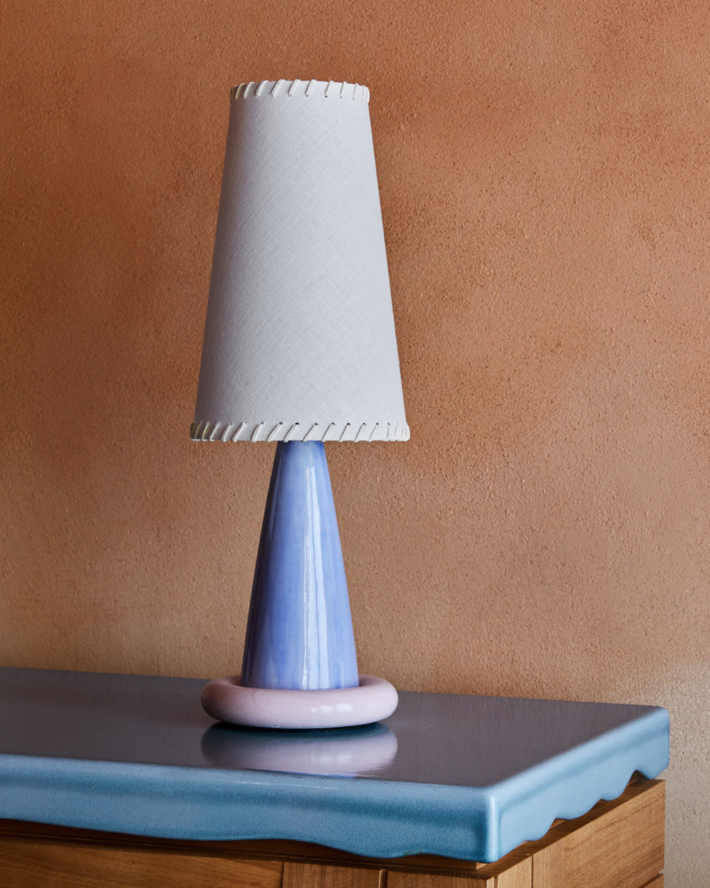 Ribbon Table Lamp
