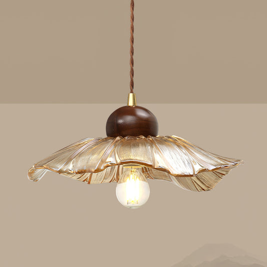 Scalloped Floral Pendant Lamp