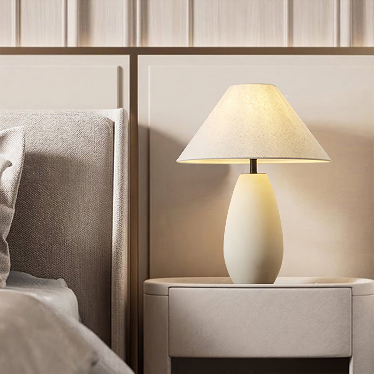 Scatchard Ceramic Table Lamp
