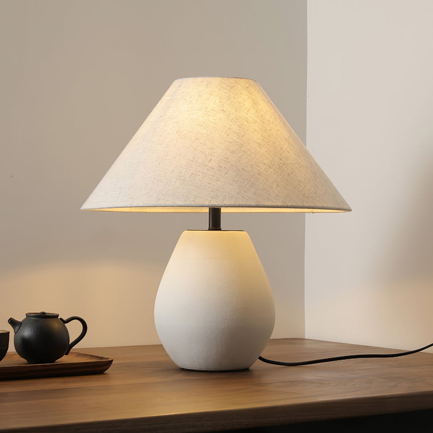 Scatchard Ceramic Table Lamp