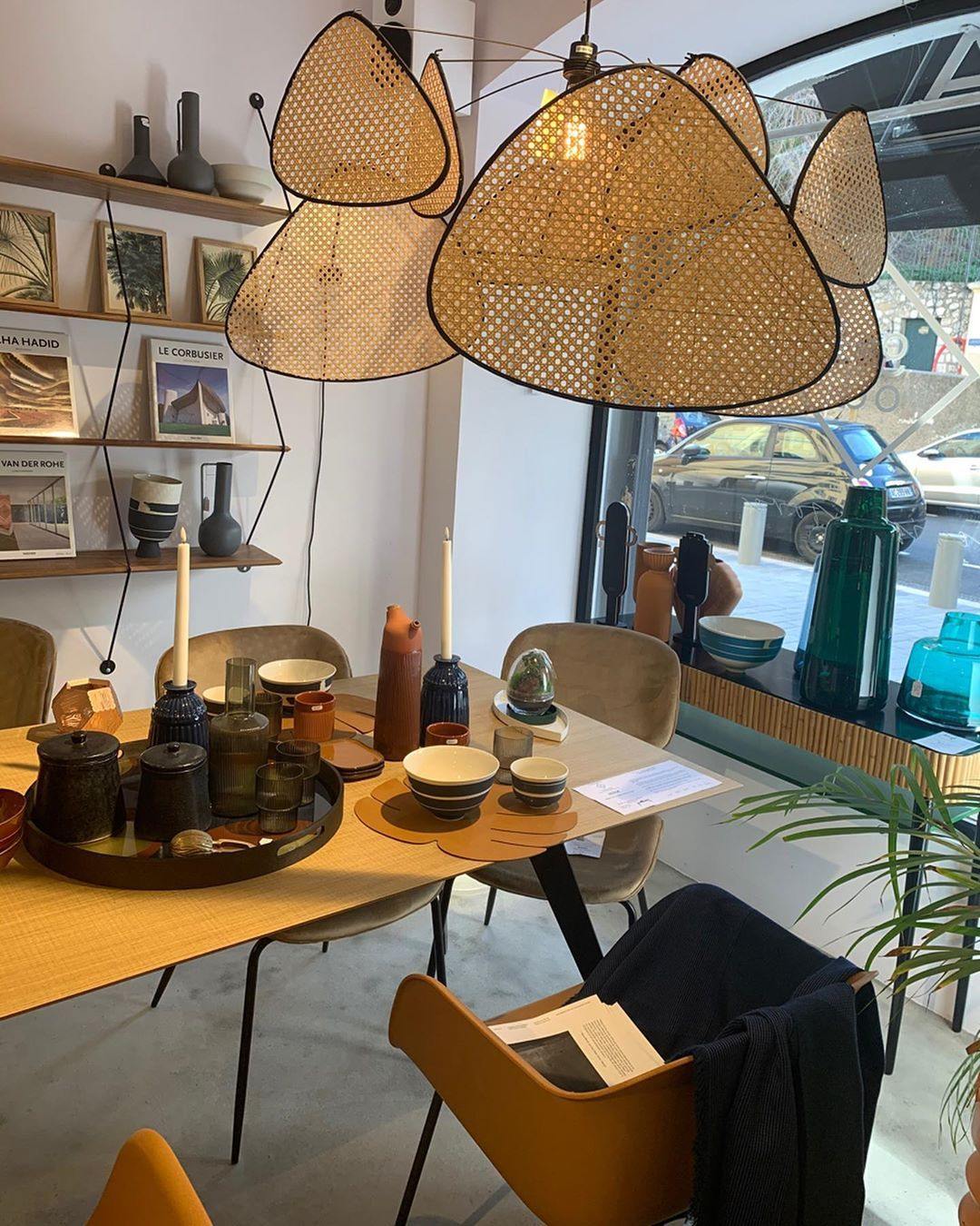 Screen Cannage Pendant Light