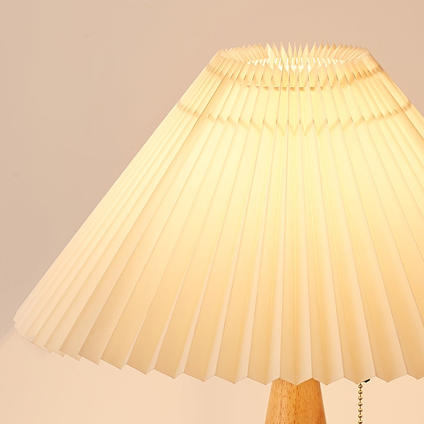 Stringer Table Lamp