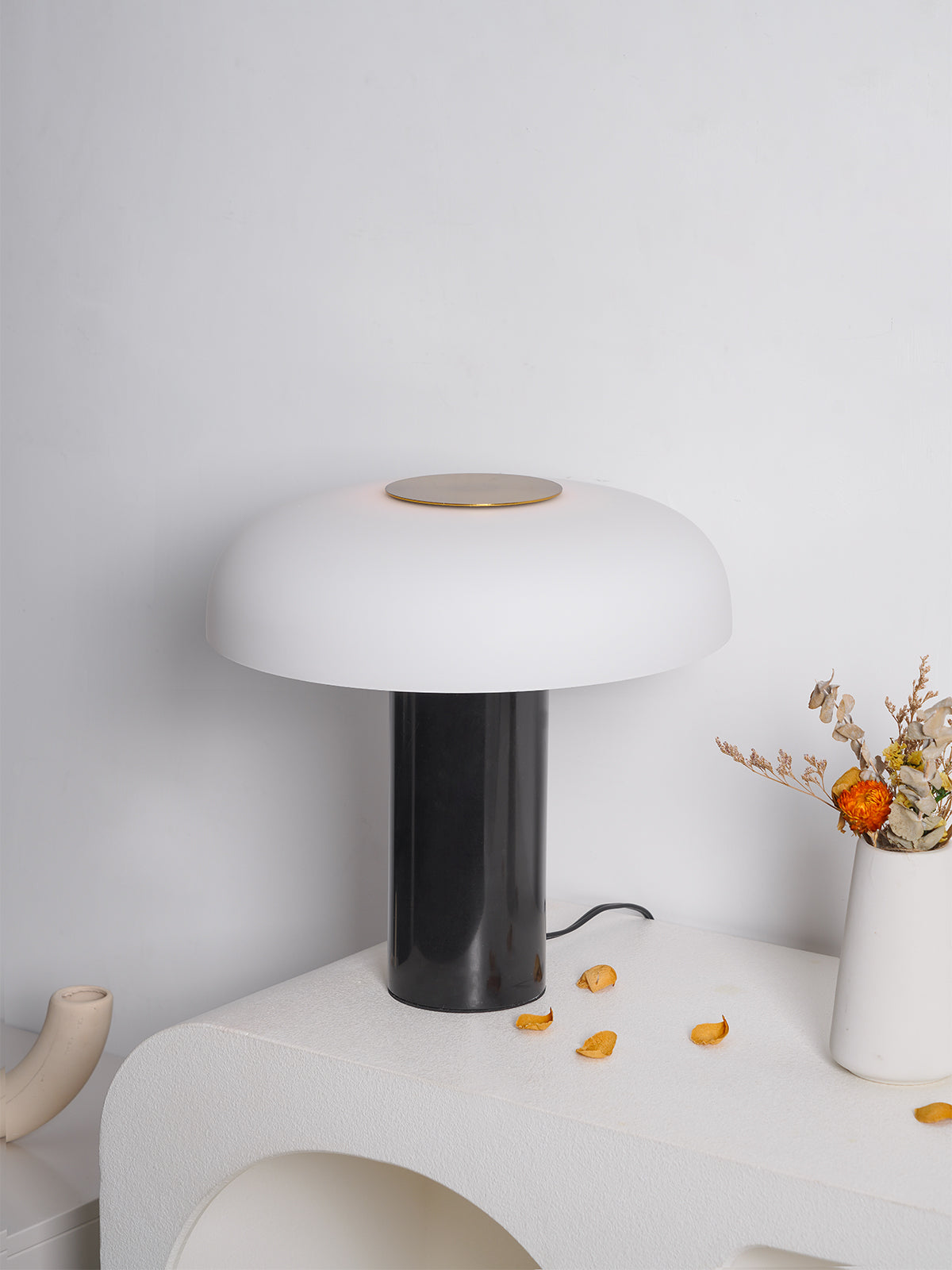 Tropico Media Table Lamp