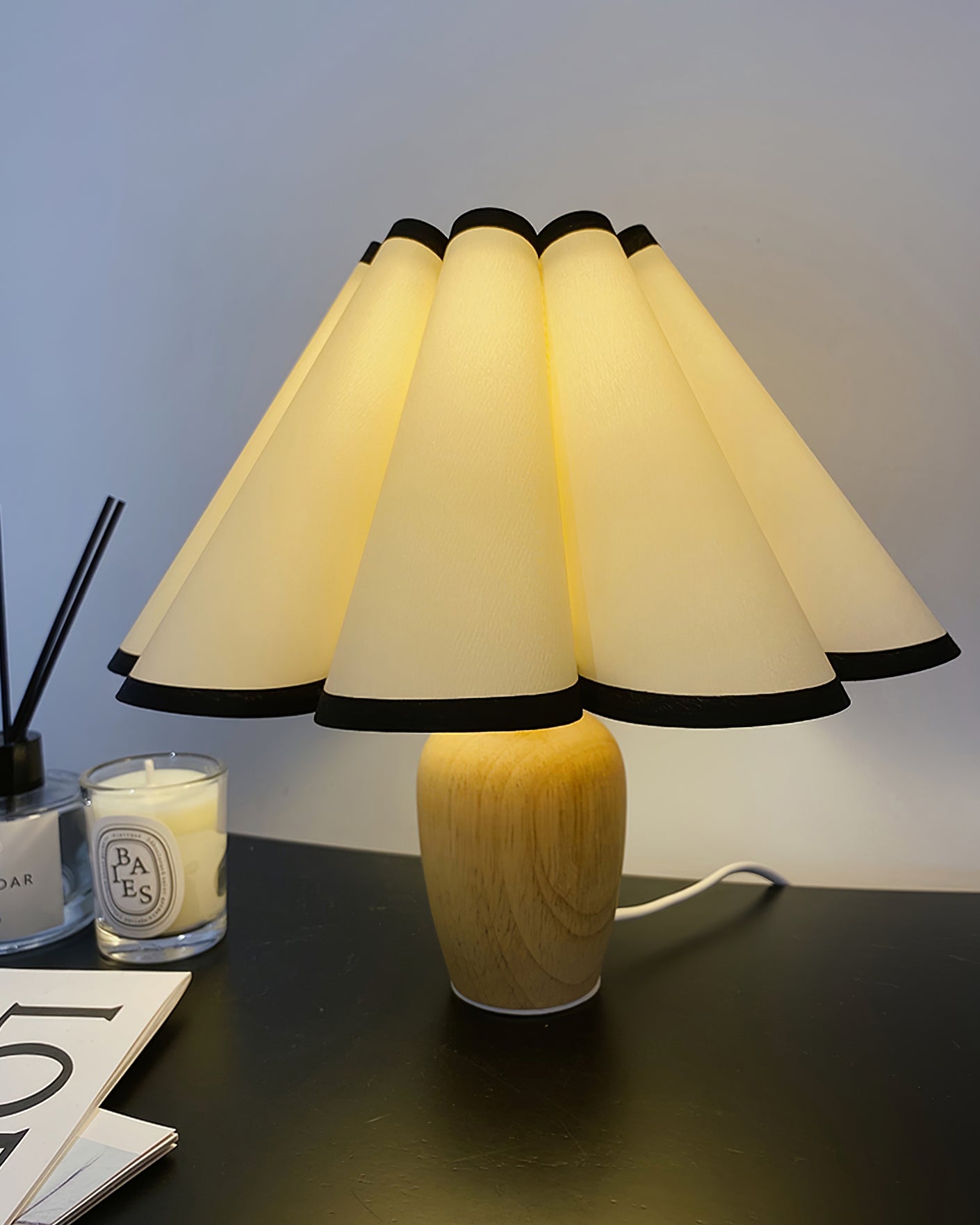 Vintage Fluted Table Lamp
