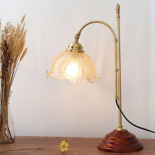 Vintage Textured Table Lamp