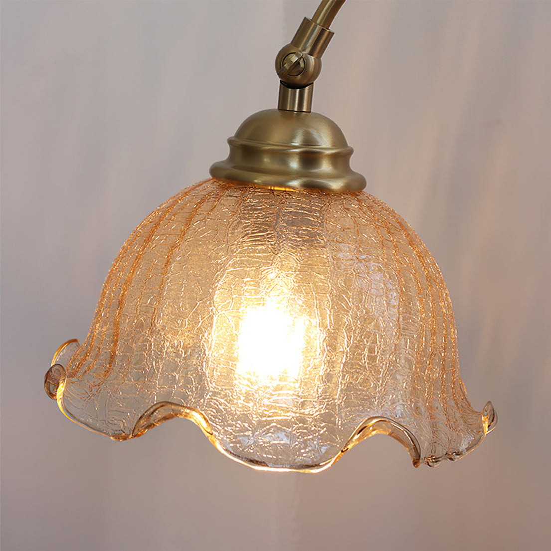 Vintage Textured Table Lamp