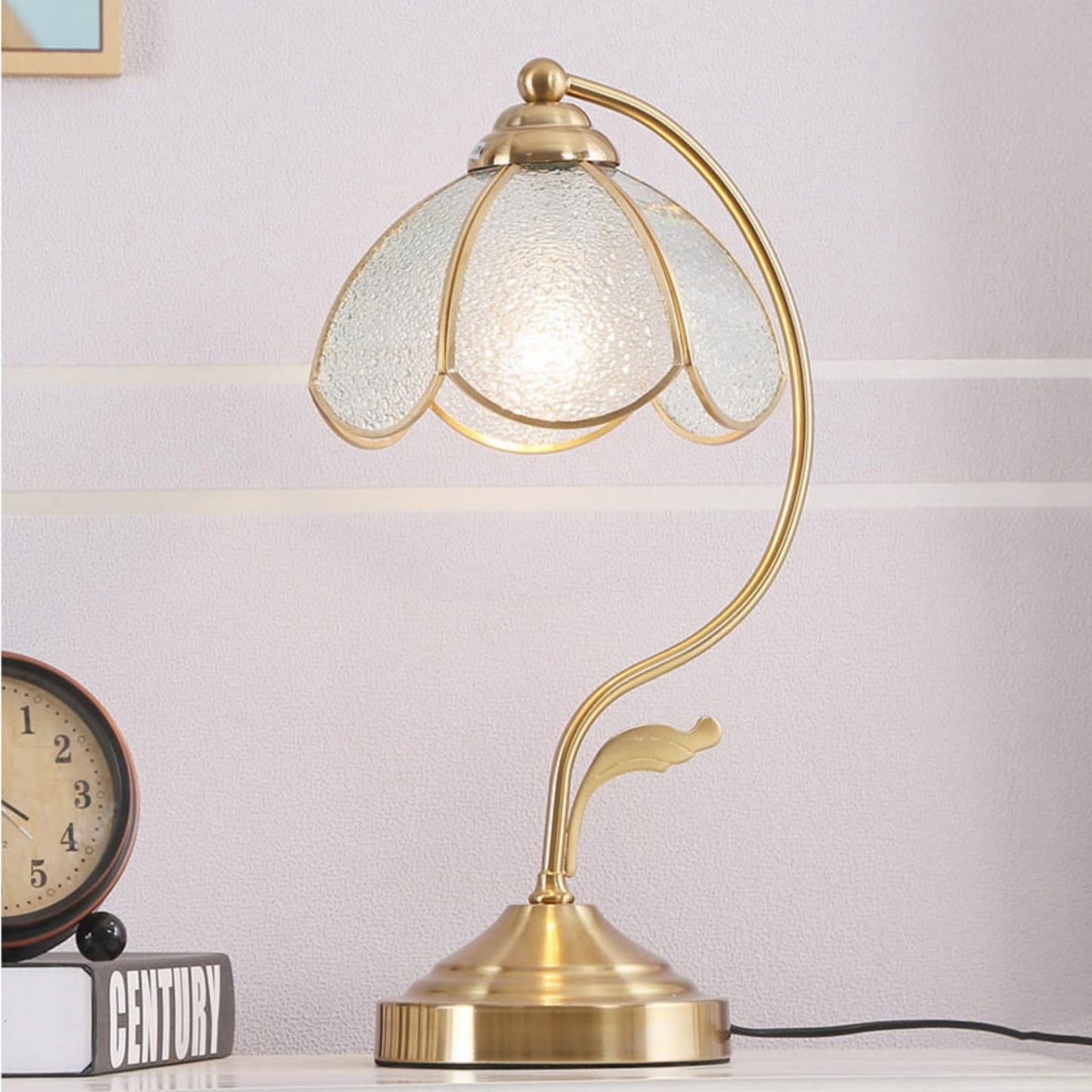 Vintage Tiffany Table Lamp